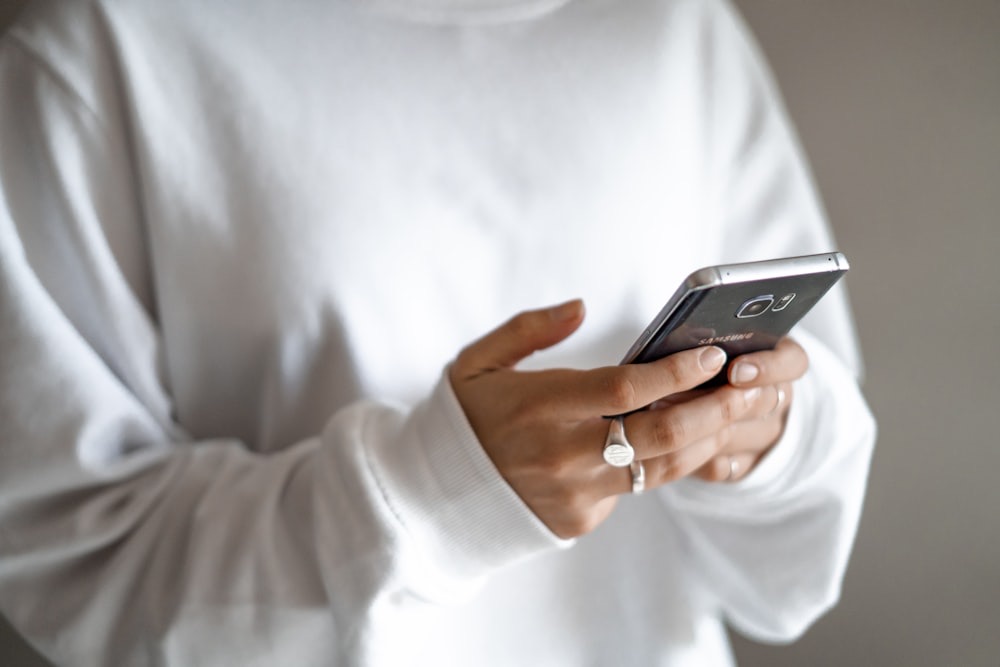 Mobile — nationwide 5G smartphone plans